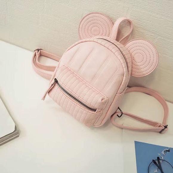 🍒🥀Mickey backpacks. 🥀🍒 - Picture 1 of 6